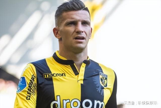 一个代表俄 一个代表俄