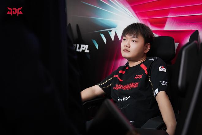 然全力以赴 然全力以赴