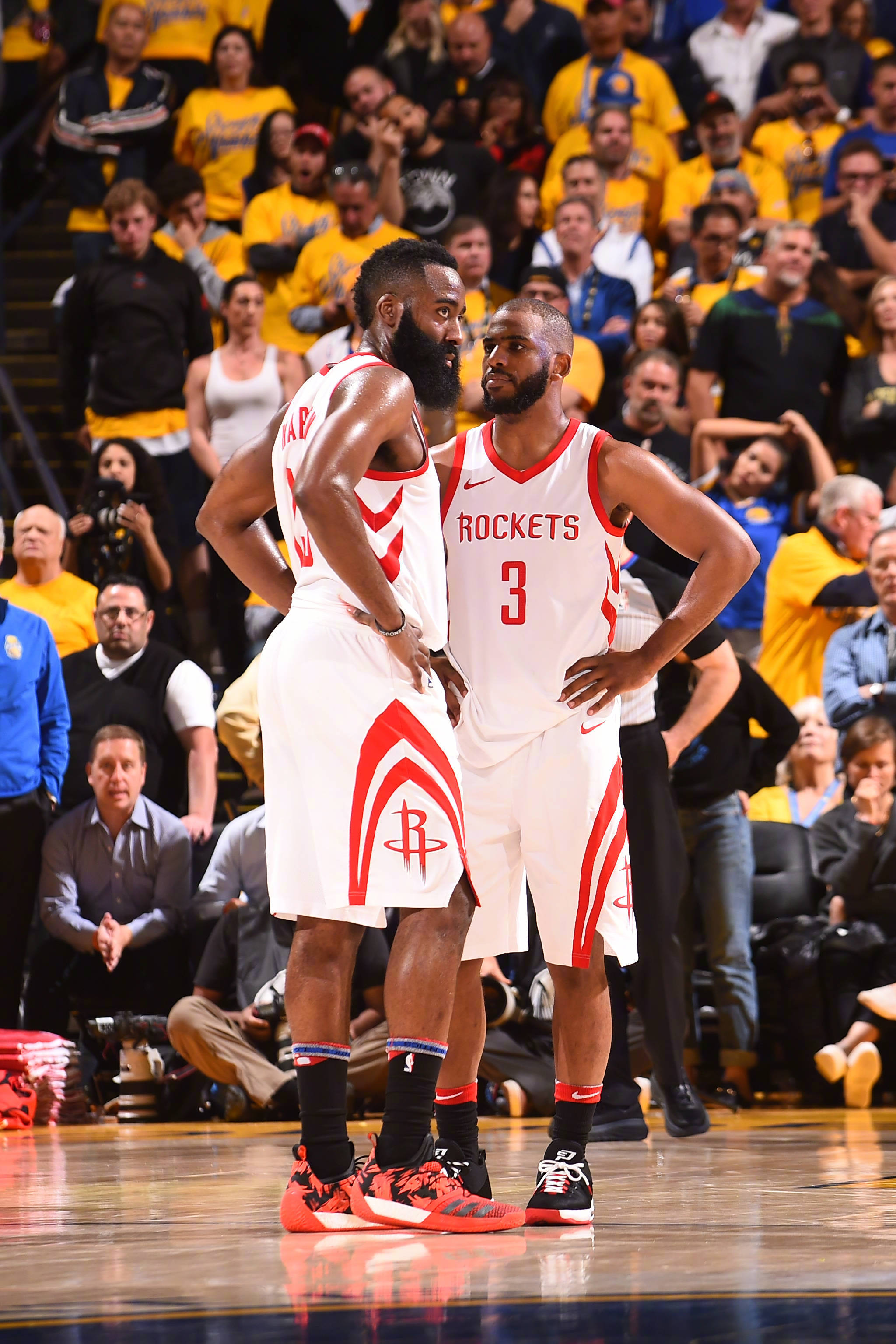 借主场的优 借主场的优