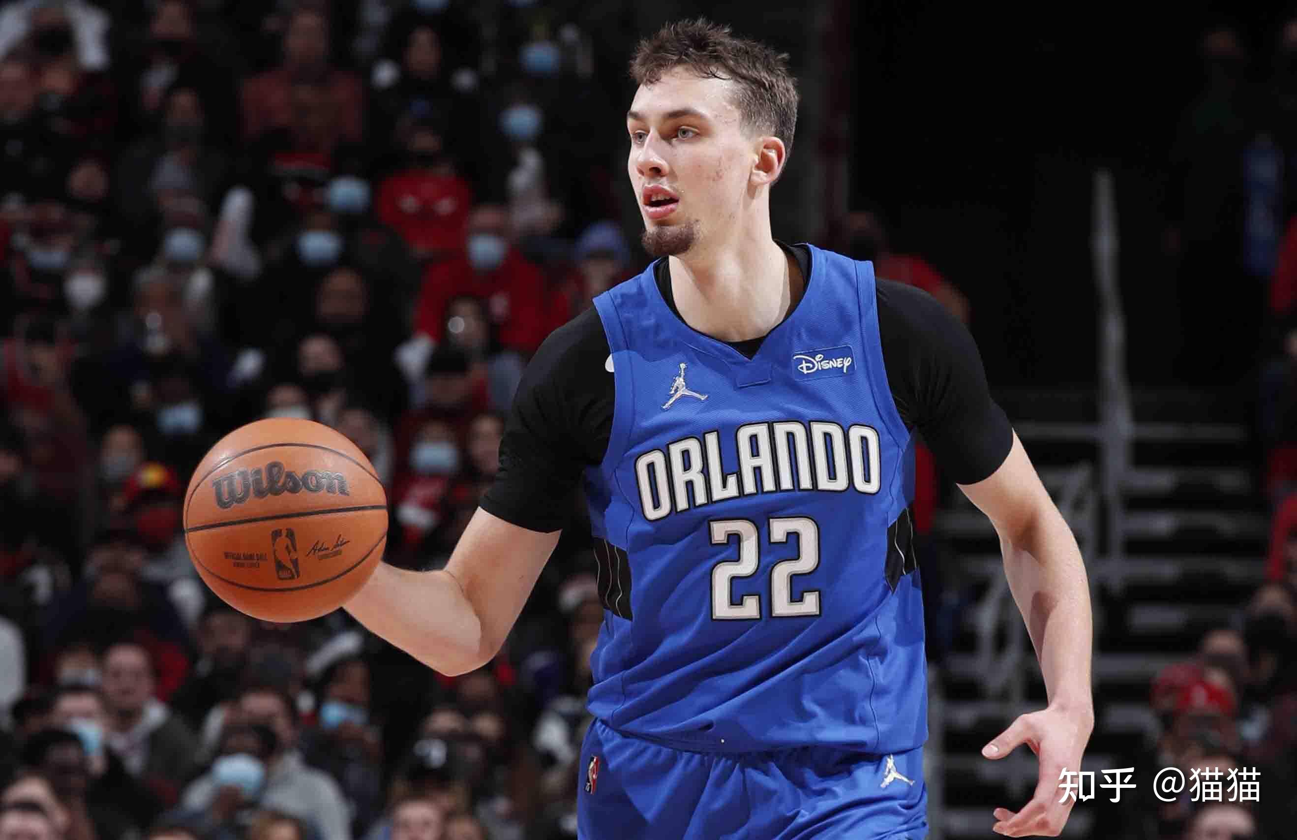 固自己在球 固自己在球