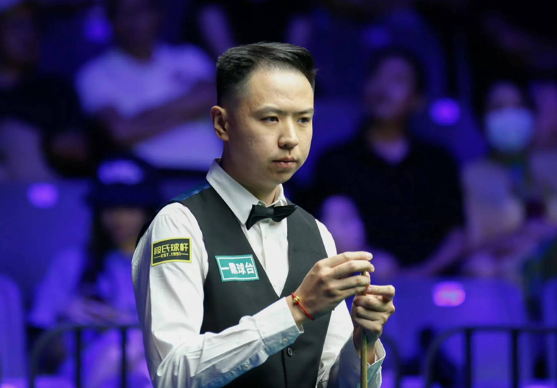 在激烈的足 在激烈的足