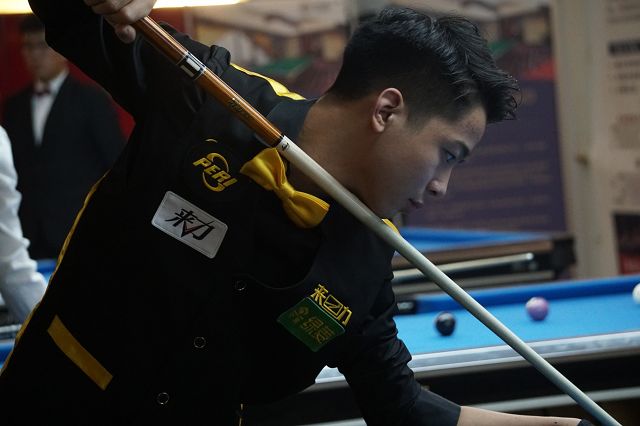 材展现出她 材展现出她